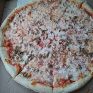 Sausage pizza.