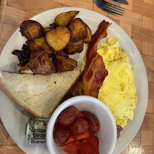 Traditional breakfast plate
