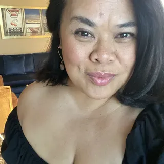 Nina G.