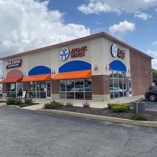 Location: 1663 N State St Greenfield, IN 46140