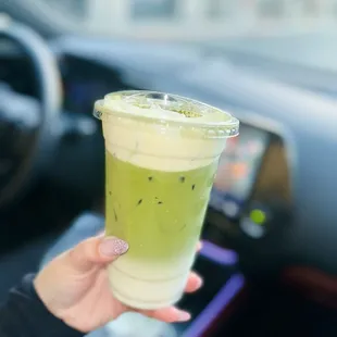 Matcha milk tea with crema w WHOLE MILK