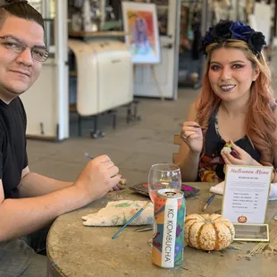 Paint a canvas or sculpt clay at the Atrium Art Cafe in Old Sacramento.  Gallery &amp; shop - eco friendly products made by Sacramento makers