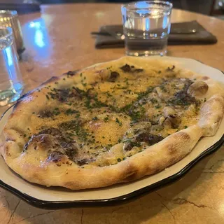 Mushroom & Truffle Flatbread