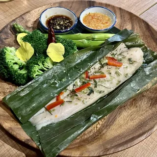 Pla Pao Bai Tong