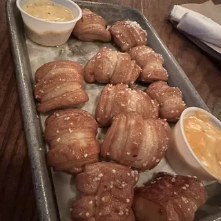 Bavarian Soft Pretzel Bites