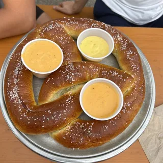 Big Ol Pretzel