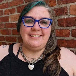Paula T.