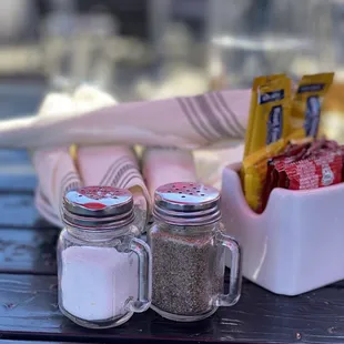 So cute that I want to bring them home ..;)