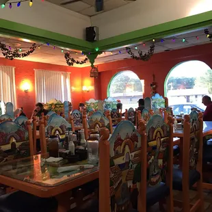 pretty place，pretty good food