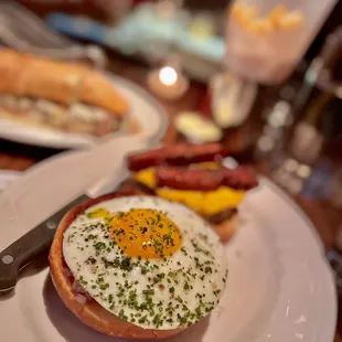 Single cheeseburger with thick cut bacon &amp; egg