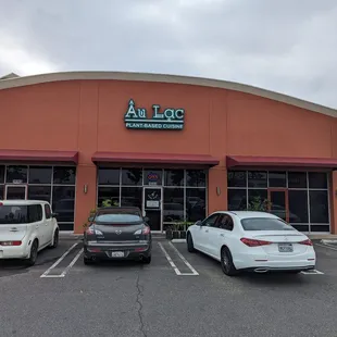 Exterior/entrance.