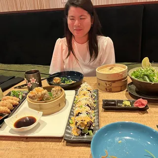 Big Thunnini Roll