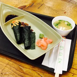 The spicy California and eel roll