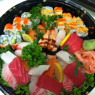 Sushi &amp; Sashimi Deluxe