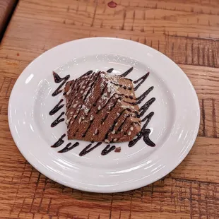 Pyramid dessert