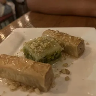 - Baklawa