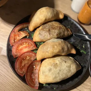 - Sambousik Lahme