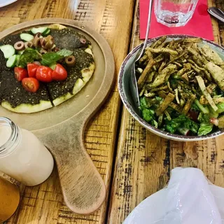 - Za'atar Manouche