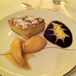 Mallorcan almond cake with poached pears
