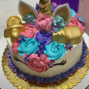 Unicorn cake for a baby shower