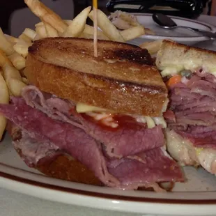 Now, that&apos;s a sandwich.