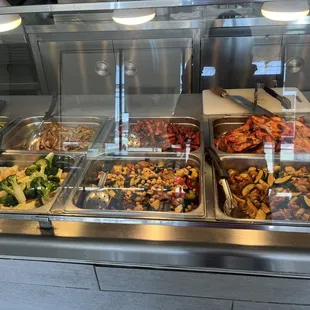 Beef broccoli, mushrooms, teriyaki chicken