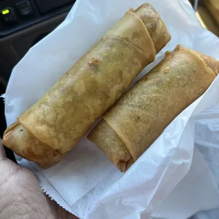 Chicken and vegetable egg rolls