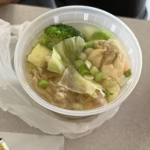 Wonton soup