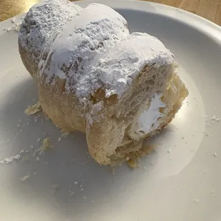 Cream horn (cream boat?)