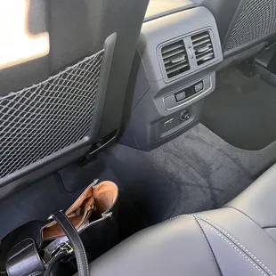 Note- hump in back seat middle is perfect for a small doggie seat.
