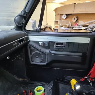 Square body Chevy trucks never had good speaker locations. Thanks to the crew at Audio 2000 they do now. Full custom door panels made here.