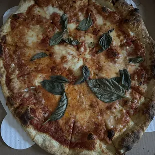 Margarita pizza double cut