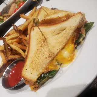 Jalapeno Popper Grilled Cheese