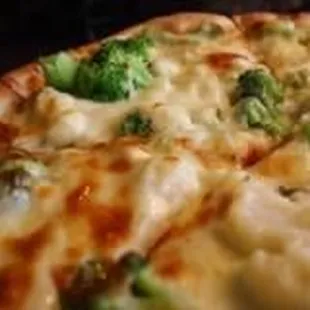 White Pizza with Broccoli and Cauliflower
