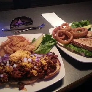 Flame Broiled Green Chili Burger