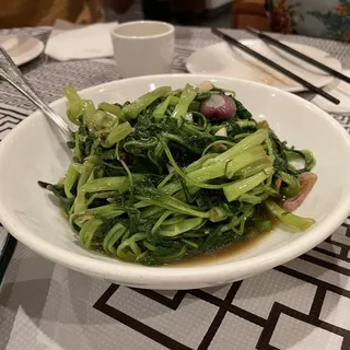 Spicy Stir-Fry Water Spinach W/ Belacan