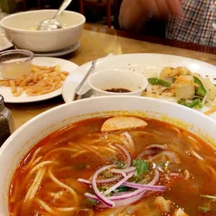 Bun bo hue