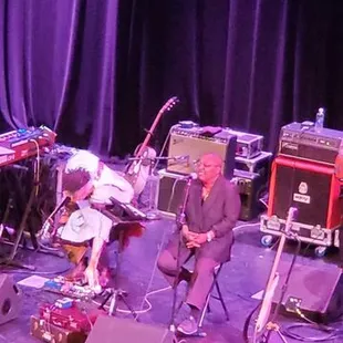 Meshelle N'Degocello.....