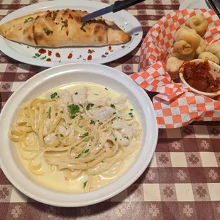 Chicken Fettuccine Alfredo, BBQ Chicken Calzone, Garlic Knots