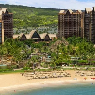 Aulani, A Disney Resort &amp; Spa beach