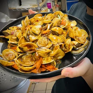 Black pepper clams (2 lbs)