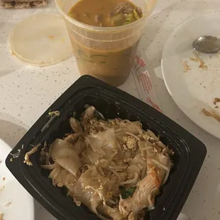 Drunken Noodle and Red Curry