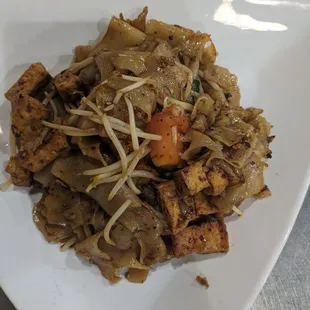 Vegan drunken noodles