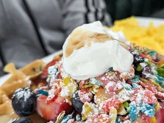 The Maple Bar Cafe