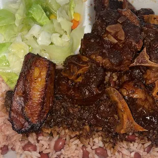 Ox Lrg Oxtail. Rice &amp; Peas. Cabbage.