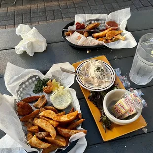 Remaining food after attempting to eat dinner.