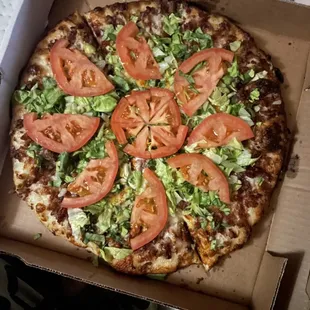 Specialty Made Pizza. I LOVE Aunt Pollys! They are soooooo kind!