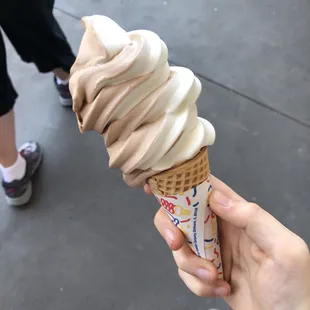 swirl soft serve. pretty nice lol