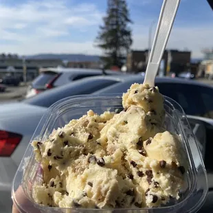 single scoop cookie dough