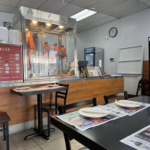 sushi and sashimi, interior